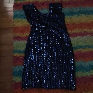 Blue sequins dress